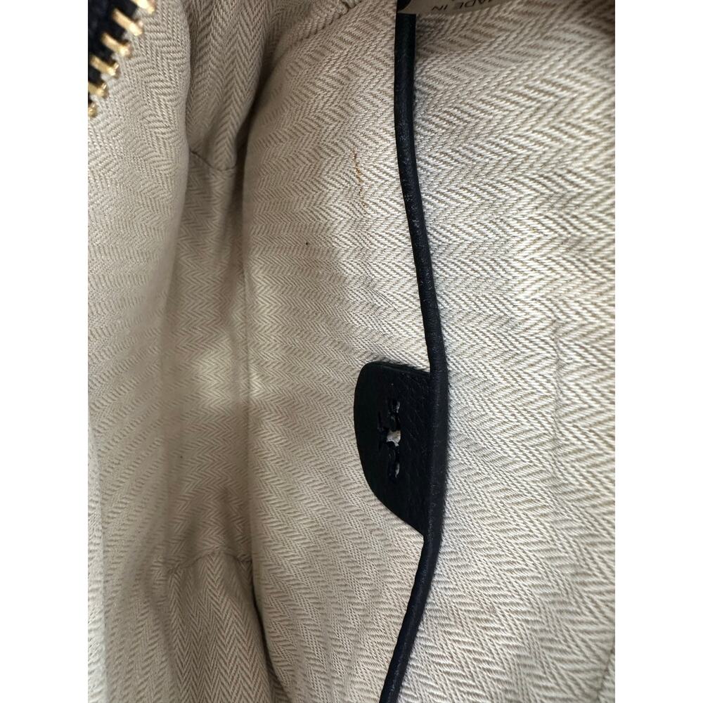 Tory Burch McGraw Black Leather Camera Bag - Picture 7 of 8